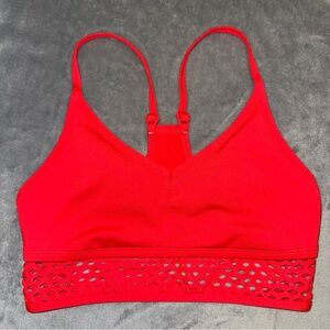 Victoria’s Secret PINK Ultimate Lightly Lined Sports Bra Size Medium Red